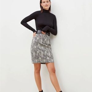 MM Lafleur Noho Skirt in crackle b/w, sz 16